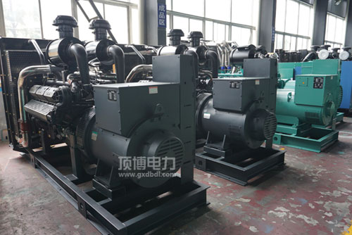 柴油發(fā)動(dòng)機(jī)冒黑煙三種情況，看完漲知識(shí)了