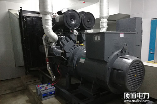 常規(guī)使用的柴油發(fā)電機(jī)的壽命有多少年？